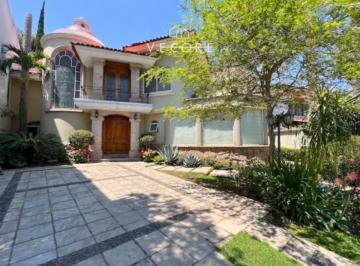 1 · Casa en Venta en Paseo de San Luis, Valle Real, Zapopan