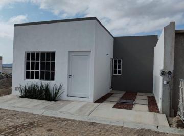 Casa de 3 habitaciones, Tequisquiapan · Casa de un Nivel en Venta en Fraccionamiento