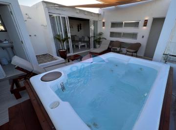 Departamento de 2 habitaciones, Solidaridad · Departamento con Jacuzzi