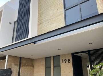 Casa de 3 habitaciones, Zapopan · Casa en Renta en Zapopan