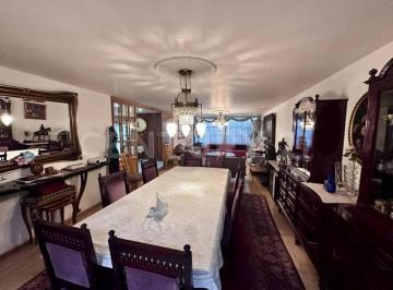 Casa · 288m² · 3 Recámaras · 2 Estacionamientos · Casa en Venta en La Florida