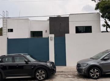 Casa de 5 habitaciones, Cuernavaca · Renta Excelente Casa Sola Dentro de un Fraccionamiento Los Faroles