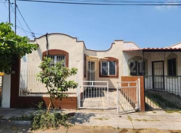Casa · 60m² · 2 Recámaras · 1 Estacionamiento · Casa en Renta en Loma Bonita