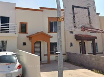 Casa de 3 habitaciones, Mazatlán · Casa en Venta en Fraccionamiento Real Pacifico, Mazatlan, Sinaloa