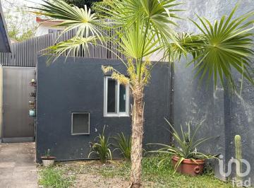 Departamento · 50m² · 1 Recámara · 2 Estacionamientos · Renta de Loft Amueblado con Jardin, Carril de Nado y Acepta Mascotas.