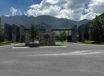 Casa · 230m² · 3 Recámaras · 2 Estacionamientos · Casa en Venta en Dominio Cumbres, Garcia Nuevo León