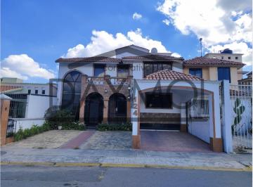 Casa de 4 habitaciones, Toluca · Casa en San José, San Jose, 50210 San Mateo Otzacatipan, Méx.