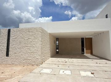 Casa de 3 habitaciones, Mérida · Casa en Venta Una Planta - Equipada en Privada Parque Natura