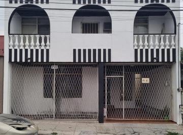4bdfa8d59ddb6b8f9622a746621458d5d2c6209b823e91da5f4f4fc713682bd6 · Casa en Venta en Col. Independencia