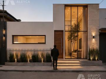 Casa · 185m² · 2 Recámaras · 2 Estacionamientos · Casa en Unidad Chihuahua