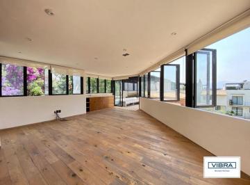 Casa en condominio · 360m² · 3 Recámaras · 4 Estacionamientos · Espectacular Casa con un Toque Colonia Moderno a La Venta en Tetelpan!