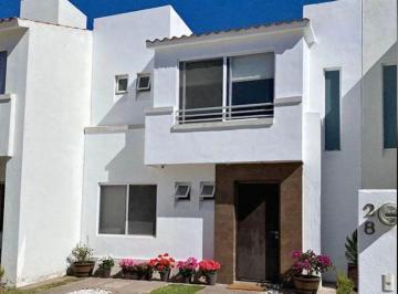 Casa de 3 habitaciones, Jesús María · Norte en Alcazar Residencialdentro de Coto Excelentes Espacios