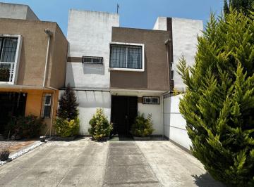 Casa en condominio de 3 habitaciones, Toluca · Casa en Renta en Las Misiones I Cerca del Parque Toluca 2000