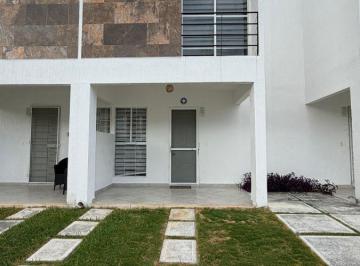 Casa de 2 habitaciones, Solidaridad · Venta de Casa Equipada 2 Reca 2 Baños en Palmas Turquesa