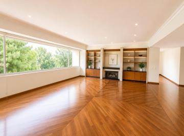 A225CE5C-BBDC-41F9-B85E-AD5041E5BE21.png · Penthouse de Lujo en Residencial Parque Escondido | Oportunidad Única