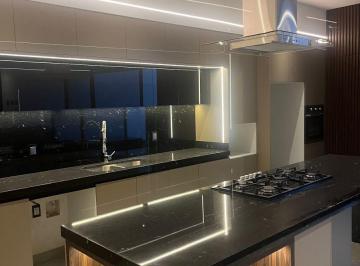 Casa de 4 habitaciones, León · Casa Nueva en Venta en La Campigña