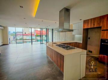 Departamento · 220m² · 2 Recámaras · 3 Estacionamientos · Temistocles, Polanco. PH con Roof Privado, 3 Estacionamientos. Ubicadisimo!