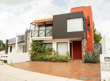 Casa de 3 habitaciones, San Miguel de Allende · Casa - Zirándaro