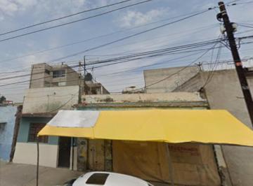 Casa de 2 habitaciones, Venustiano Carranza · Casa en Venta, Nte 172, Moctezuma