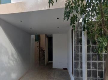 Casa de 4 habitaciones, Mérida · Oportunidad Inmobiliaria en Yucatan