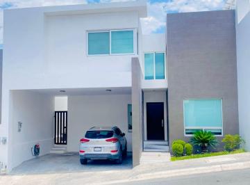 Casa de 3 habitaciones, San Pedro Garza García · Casa en Renta en Misión del Valle, San Pedro Garza García
