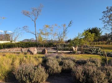 Terreno / Lote , Huimilpan · Lote Residencial en Venta en Cañadas del Valle 160 m²