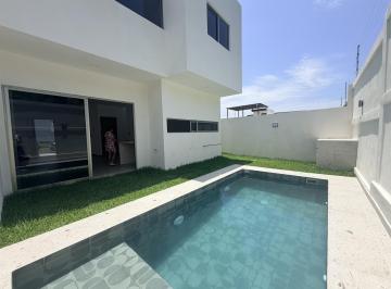 Casa · 145m² · 3 Recámaras · 2 Estacionamientos · Casa en Venta Lomas del Mediterraneo Alvarado Veracruz