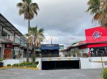 Local comercial · 65m² · 1 Estacionamiento · Local Comercial en Renta en Tec de Monterrey
