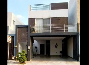 Casa · 144m² · 4 Recámaras · 2 Estacionamientos · Casa en Renta. Privadas del Canada, Escobedo N. L.