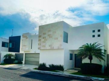 Casa en Venta de 3 habitaciones Fraccionamiento Lomas del Sol · Casa en Venta en Fraccionamiento Lomas del Sol, riviera Veracruzana