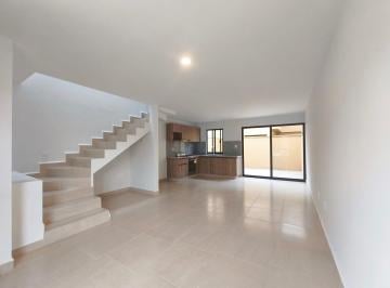 Casa · 90m² · 2 Recámaras · 2 Estacionamientos · Casa en Renta Fraccionamiento Villa Asturiana León Guanajuato