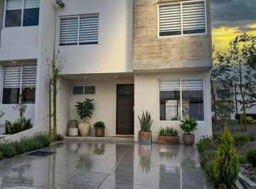 Casa · 147m² · 3 Recámaras · 2 Estacionamientos · Preventa Casa Berdea, Zibatá, Querétaro_*