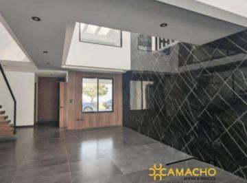Casa de 4 habitaciones, San Andrés Cholula · Venta de Casa en Lomas de Angelopolis