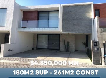 Casa · 261m² · 3 Recámaras · 2 Estacionamientos · Casa en Venta en Exclusivo Fraccionamiento de Solo 62 Casas Mayorca Park Residences And Condos.