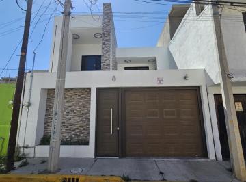 Casa de 3 habitaciones, Mineral de la Reforma · Casa en Renta de 3 Recámaras Cerca de La Uaeh – Col. Taxistas, Pachuca