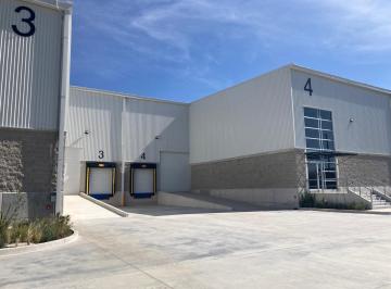 Bodega comercial · 2400m² · Bodega en Renta de 3,200 m² Divisibles en Toluca