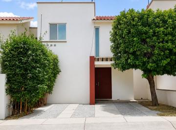 Casa en condominio de 3 habitaciones, Aguascalientes · Casa en Renta en Yalta Campestre Al Norponiente de Ags