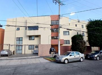 Departamento de 3 habitaciones, Naucalpan de Juárez · Departamento de 127 m² en Venta en Ciudad Satélite, Naucapan