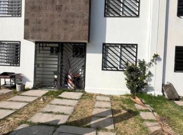Casa de 3 habitaciones, León · Casa en Venta en Hacienda Viñedos, con 3 Recámaras, Una en Planta Baja.