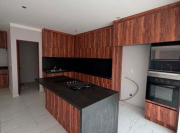 Casa de 4 habitaciones, Querétaro · Casa en Renta en Juriquilla