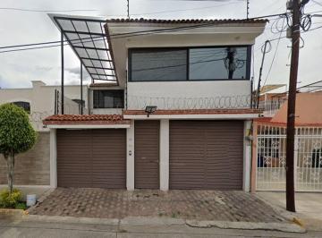 Casa de 3 habitaciones, Tlalnepantla de Baz · Casa en Venta en Jardines de Santa Monica ¡Excelente Oportunidad de Inversiòn Propiedad de Inver!