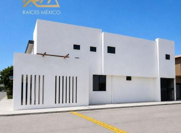 Casa · 227m² · 4 Recámaras · Casa en Venta Col. Los Cedros