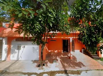 Casa de 3 habitaciones, Centro · Casa en Venta en La Col. Jesus García, Villahermosa, Tab.