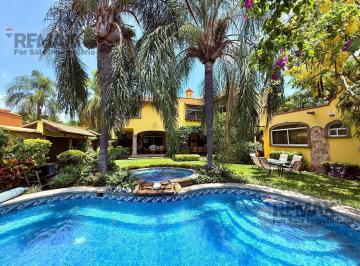 Venta de Casa con Alberca en Fracc. Junto al Río, Morelos...Clave 5680 · Venta de Casa con Alberca en Fracc. Junto Al Río, Morelos. Clave 5680