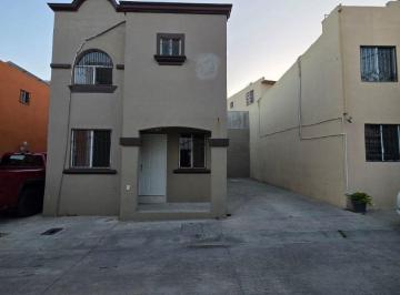 Casa de 3 habitaciones, Tijuana · Renta de Casa en Jardines de La Mision