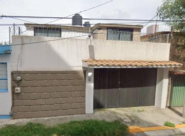 Casa de 3 habitaciones, Tlalnepantla de Baz · Casa en Venta en Viveros del Valle ¡Excelente Oportunidad de Inversiòn Recuperaciòn Hipotecario!