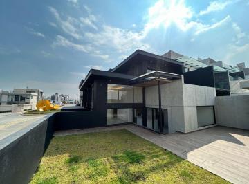 Casa de 3 habitaciones, Naucalpan de Juárez · Hermosa Residencia en Venta en La Sexta Sección de Lomas Verdes
