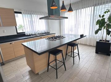 Casa · Casa Venta y Renta, 3 Niveles, 3 Recamaras.