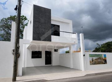 Casa · 160m² · 3 Recámaras · 2 Estacionamientos · Casa Nueva en Venta a 2 Cuadras de Carretera Tampico Mante