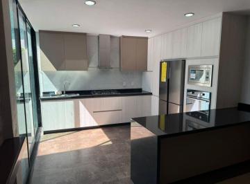Casa de 3 habitaciones, Zapopan · Casa en Renta en Valle Esmeralda